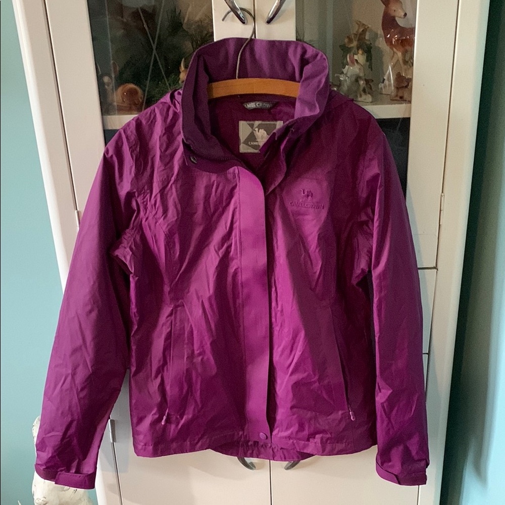 Camel Crown sz M Women's Purple Jacket hooded like new